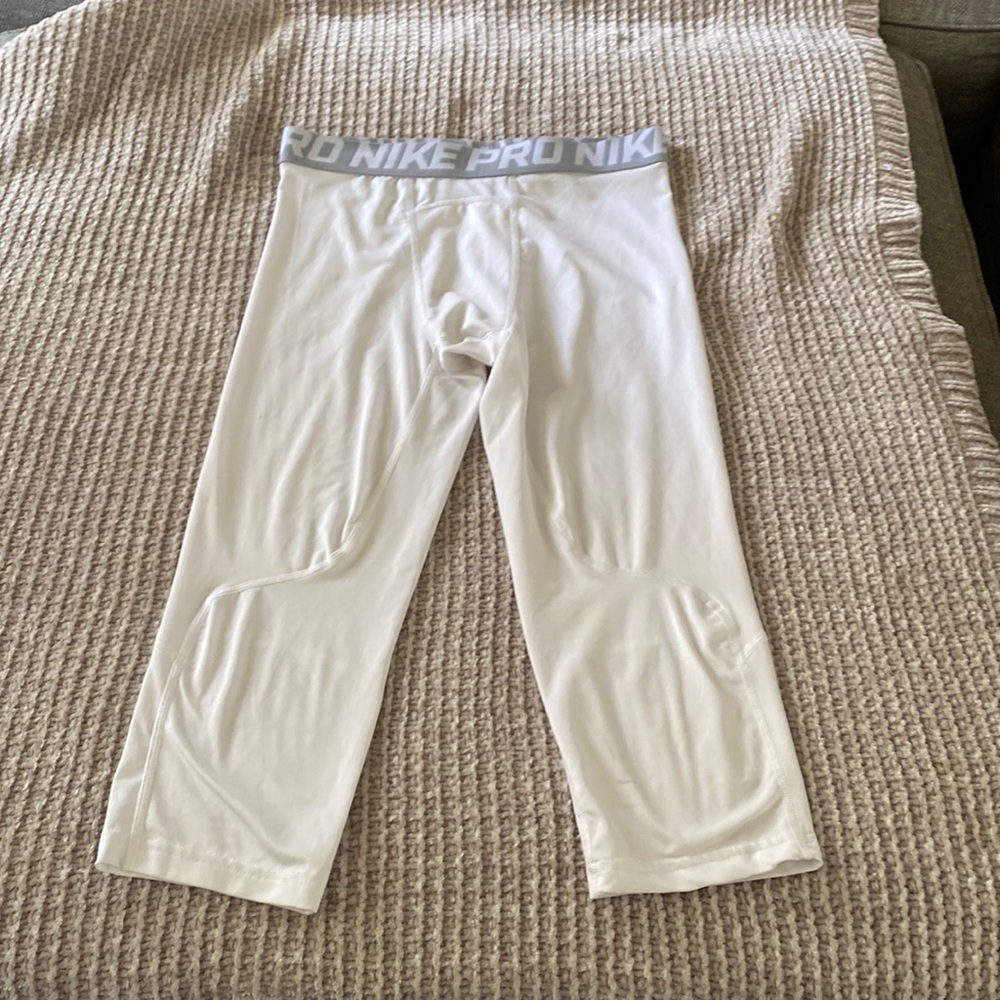 Nike’s pro long pants size XL white with gray